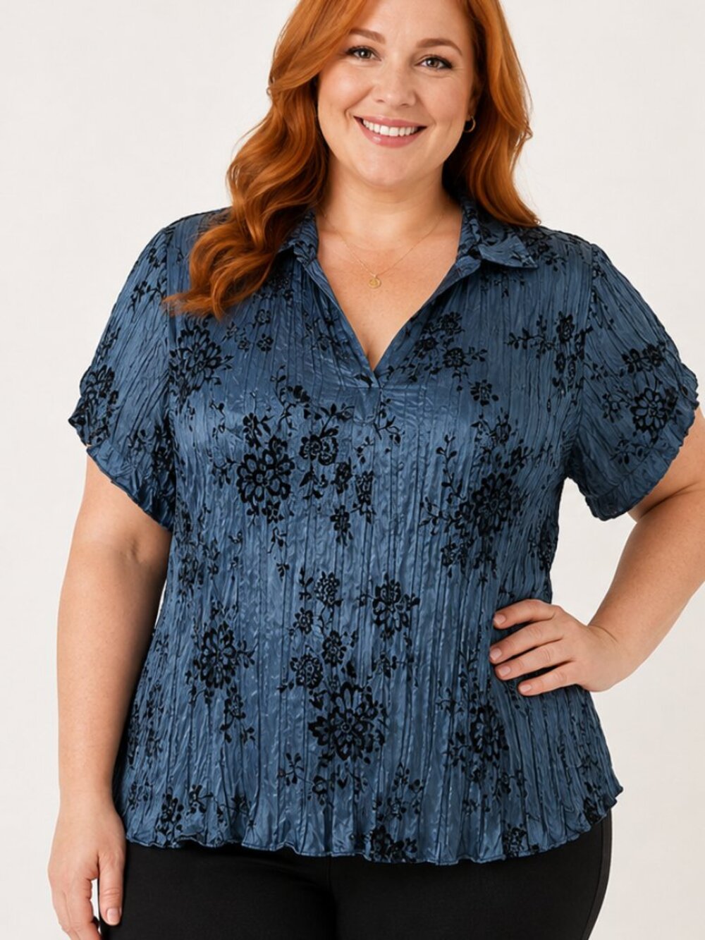Encore Women’s Size 16 Blue Crinkle Floral Burnout Blouse Short Sleeve Top